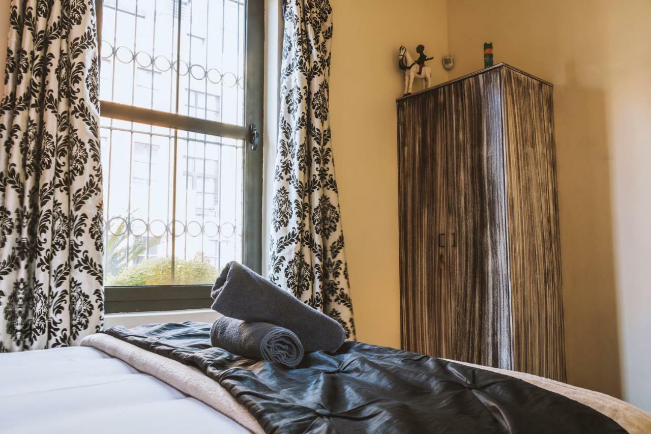 La Rose B&B ケープタウン エクステリア 写真